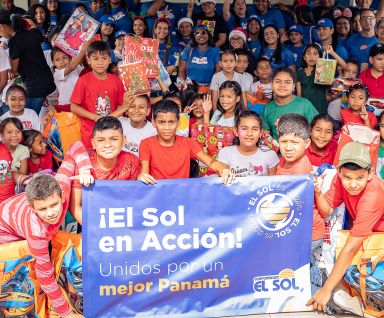 Llevando alegría a la Escuela Dr. Augusto S. Boyd
